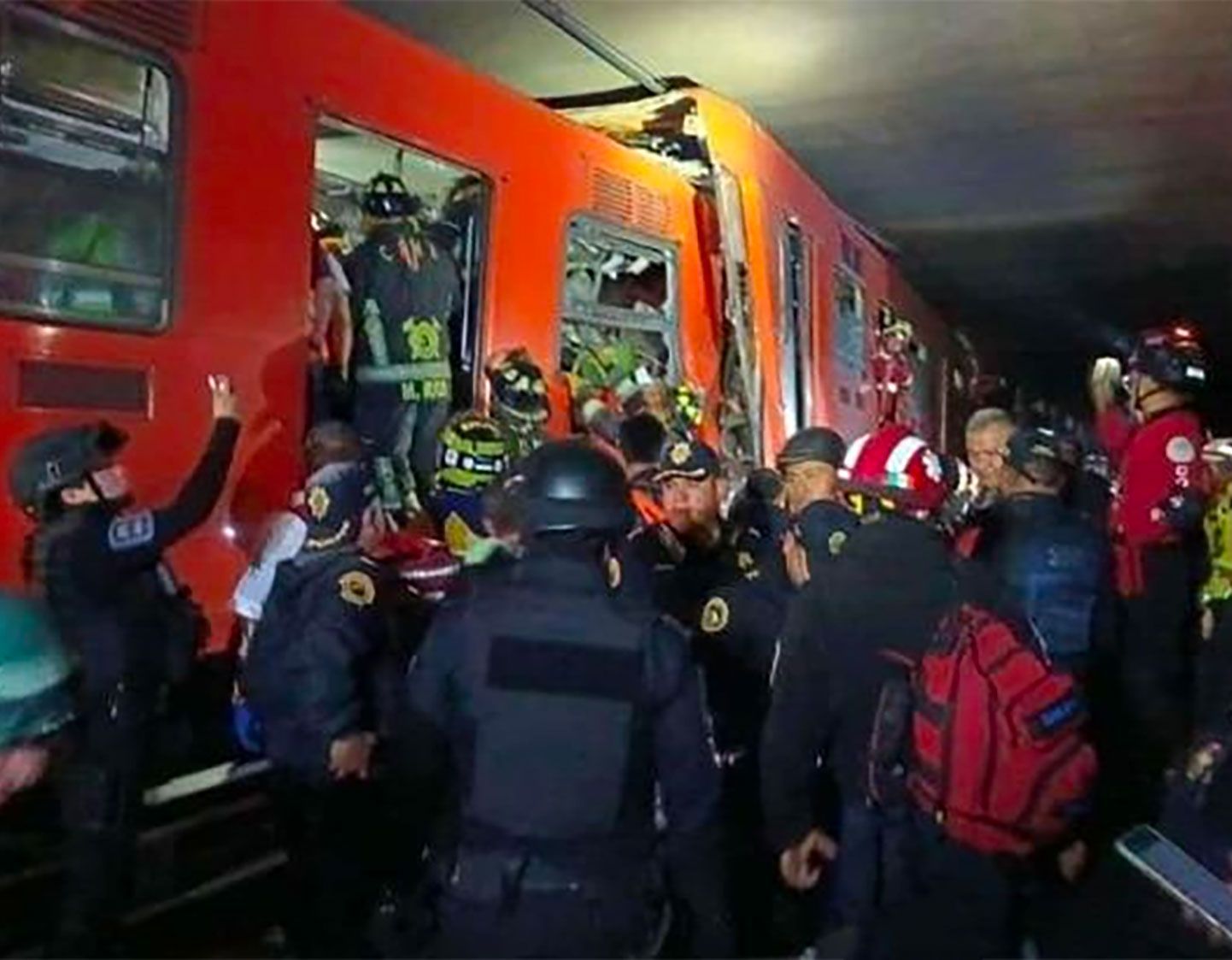 Accidente en el metro de CMDX se cobra 59 heridos y un fallecido