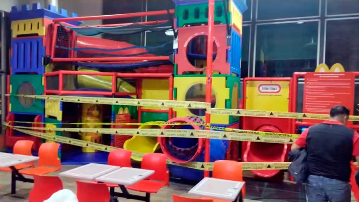 Accidente en los juegos infantiles de un restaurante deja a 7 menores heridos
