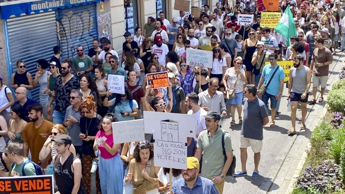 Europa «hasta las narices» del exceso de turismo