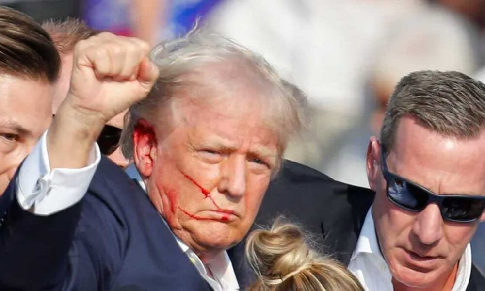 Atentado contra Trump frustrado gracias a la denuncia de la madre de uno de los atacantes