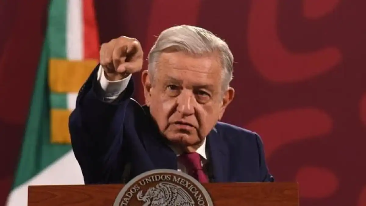 AMLO acusa a EUA de hipócrita por financiar a la oposición mexicana