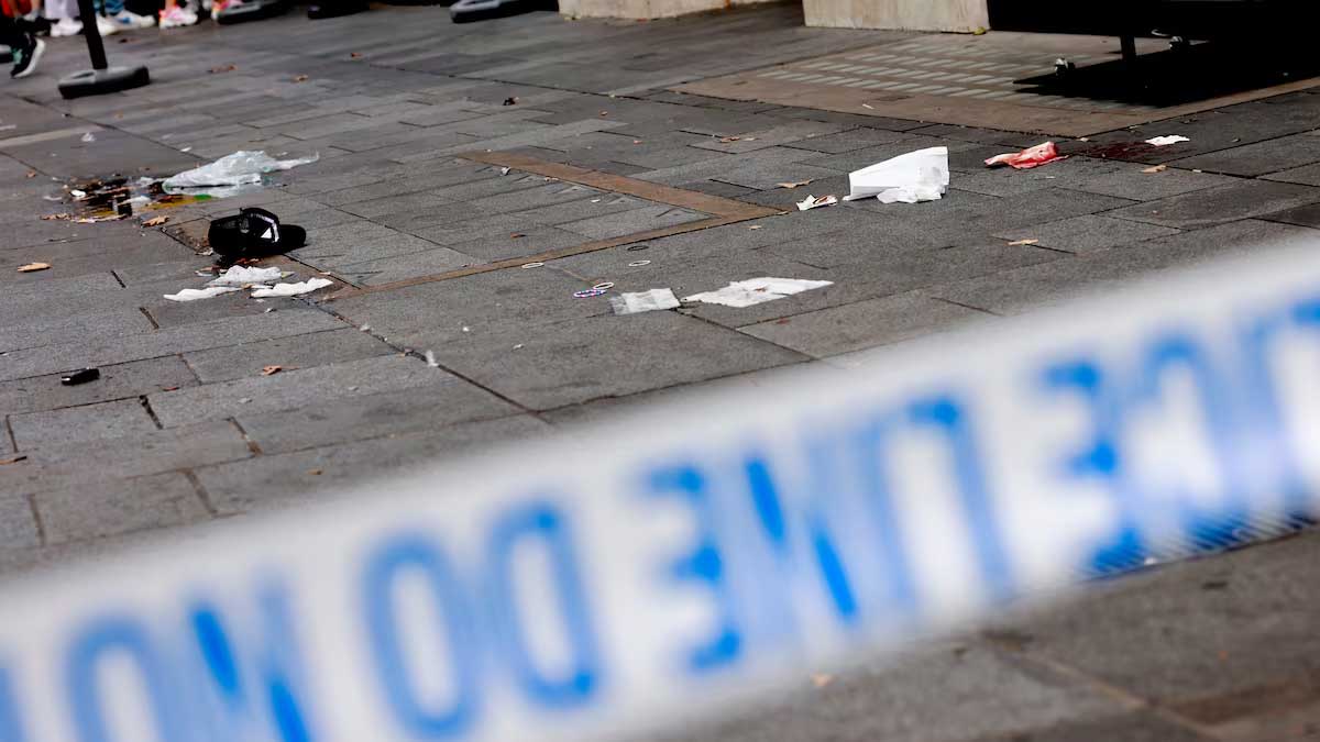 Nuevo apuñalamiento en Londres: Dos víctimas y un detenido