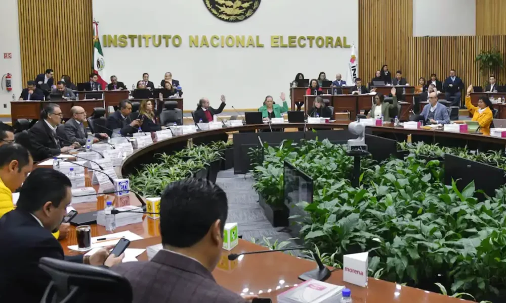 Batalla en el INE: Consejeros buscan limitar la mayoría calificada de Morena