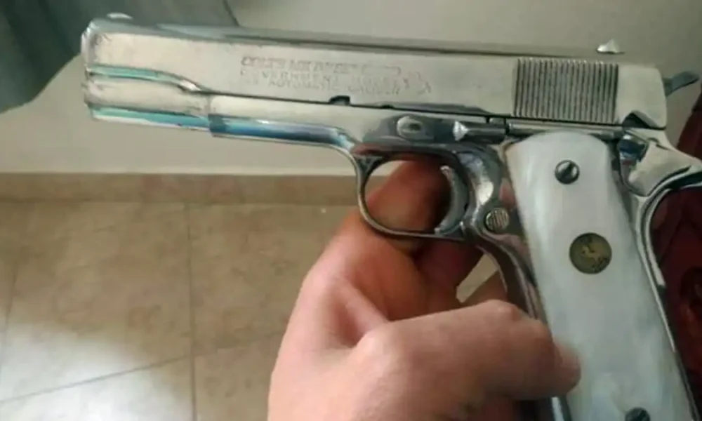 Morena endurece la regulación de armas de fuego en México