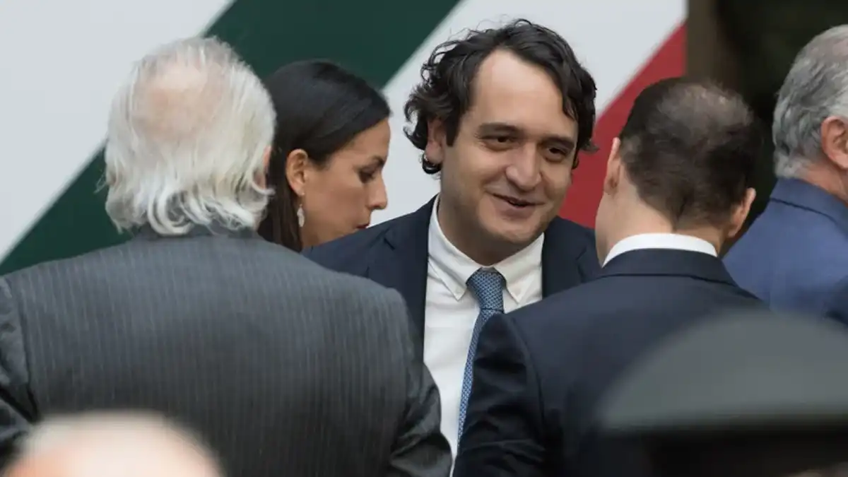 Hijo de AMLO, Andrés López Beltrán, podría asumir un rol clave en Morena en plena preparación para las elecciones