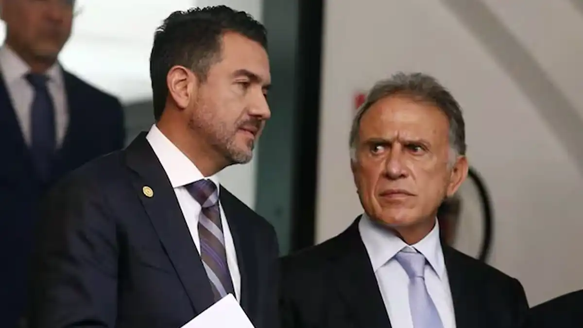 Traición en el PAN: Yunes Márquez vota a favor de la reforma judicial de AMLO