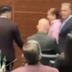 Yunes reaparece en el Senado y pide licencia para dejar su escaño
