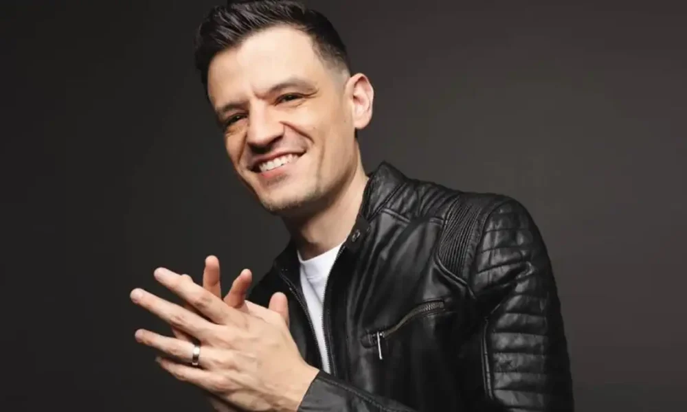 Mexicano Luis Barrera logra más de 10 nominaciones en el Latin Grammy