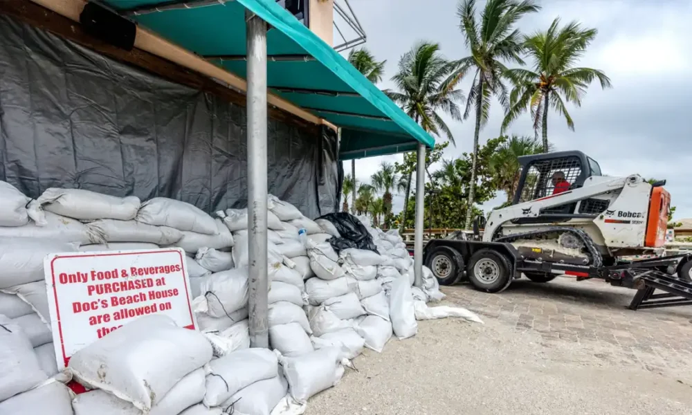 EUA se prepara para el huracán Milton, la tormenta del siglo