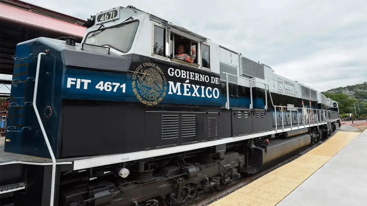 Reforma ferroviaria avanza: trenes de pasajeros regresan a México