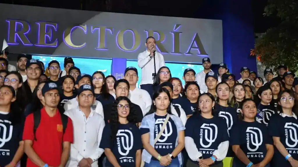 La UNACH celebra 50 años al frente del desarrollo de Chiapas 2 unach aniversario0003