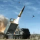 Ucrania lanza misiles balísticos contra Rusia y amenaza conflicto nuclear