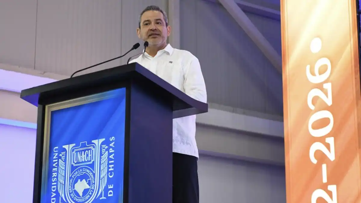 Rector de la UNACH rinde informe y celebra avances en inclusión