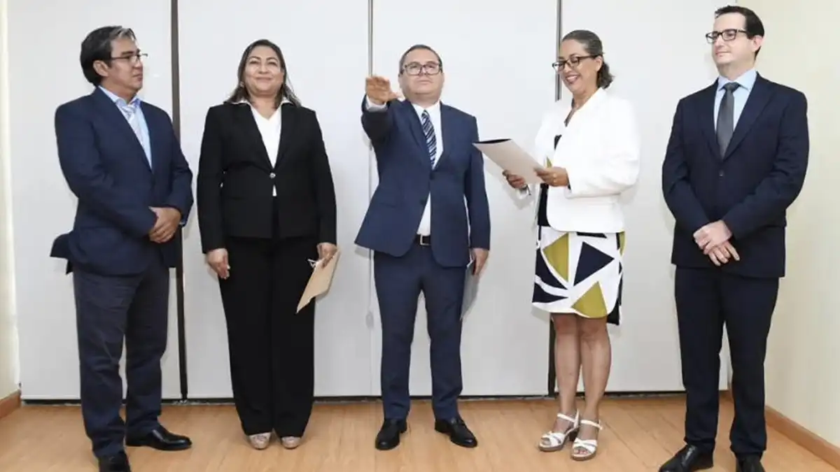 Oswaldo Chacón Rojas, nuevo rector de la UNACH