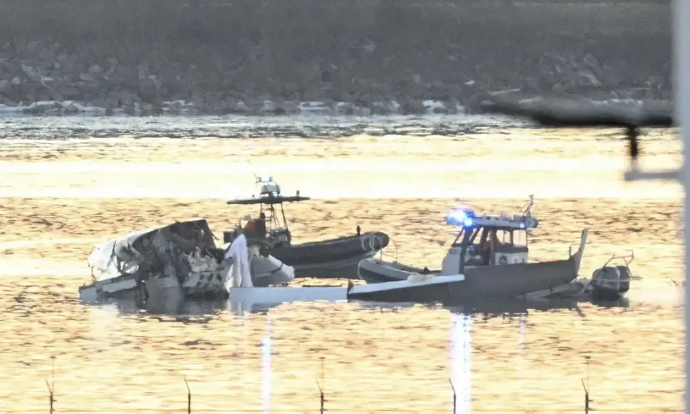 México envía condolencias tras trágico accidente aéreo en Washington
