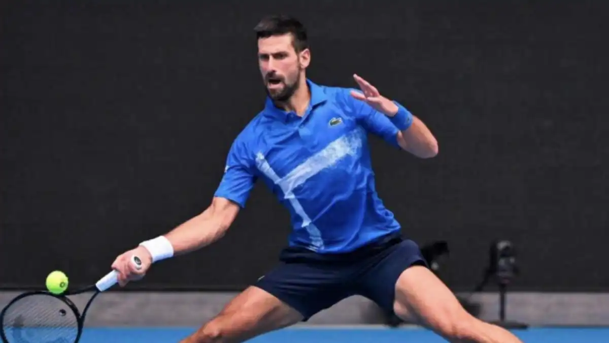 Novak Djokovic Supera a Federer y Rompe Récord en la ATP