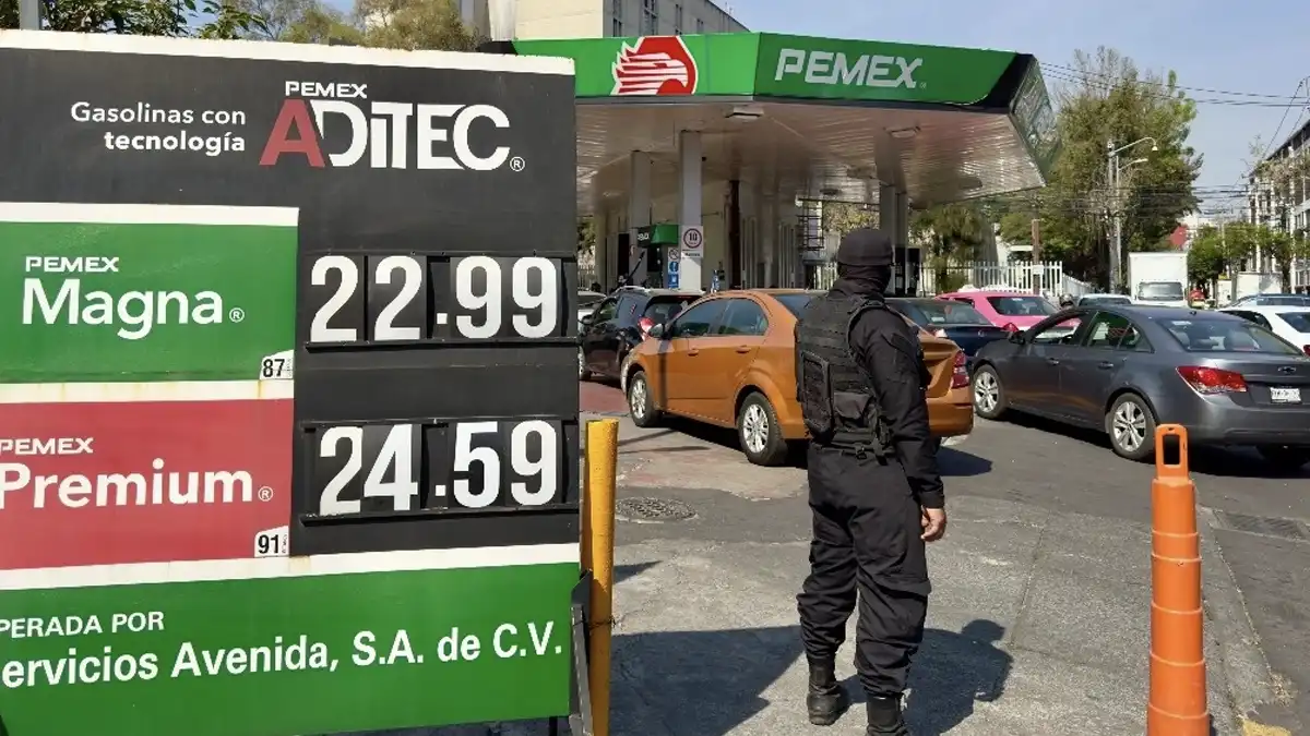 Sheinbaum subsidiará gasolina magna y diésel en enero