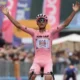 Del Toro hace historia en la etapa 17 del Giro de Italia