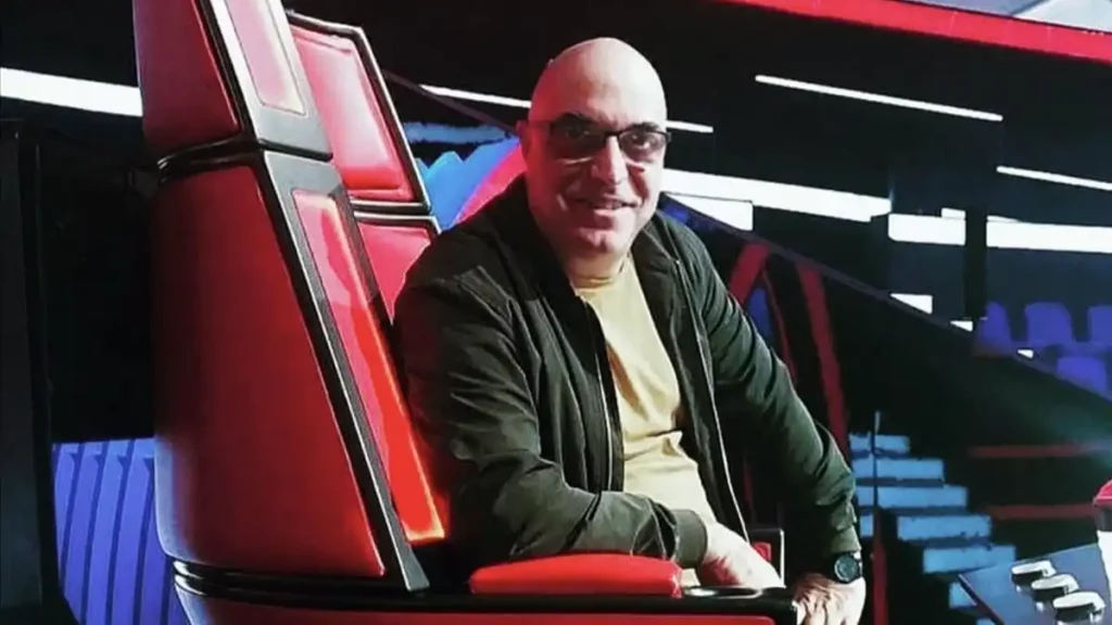 Marcos Fonruge lanza “Cenicienta en sandalias” un manifiesto musical 2 joan romagosa la voz