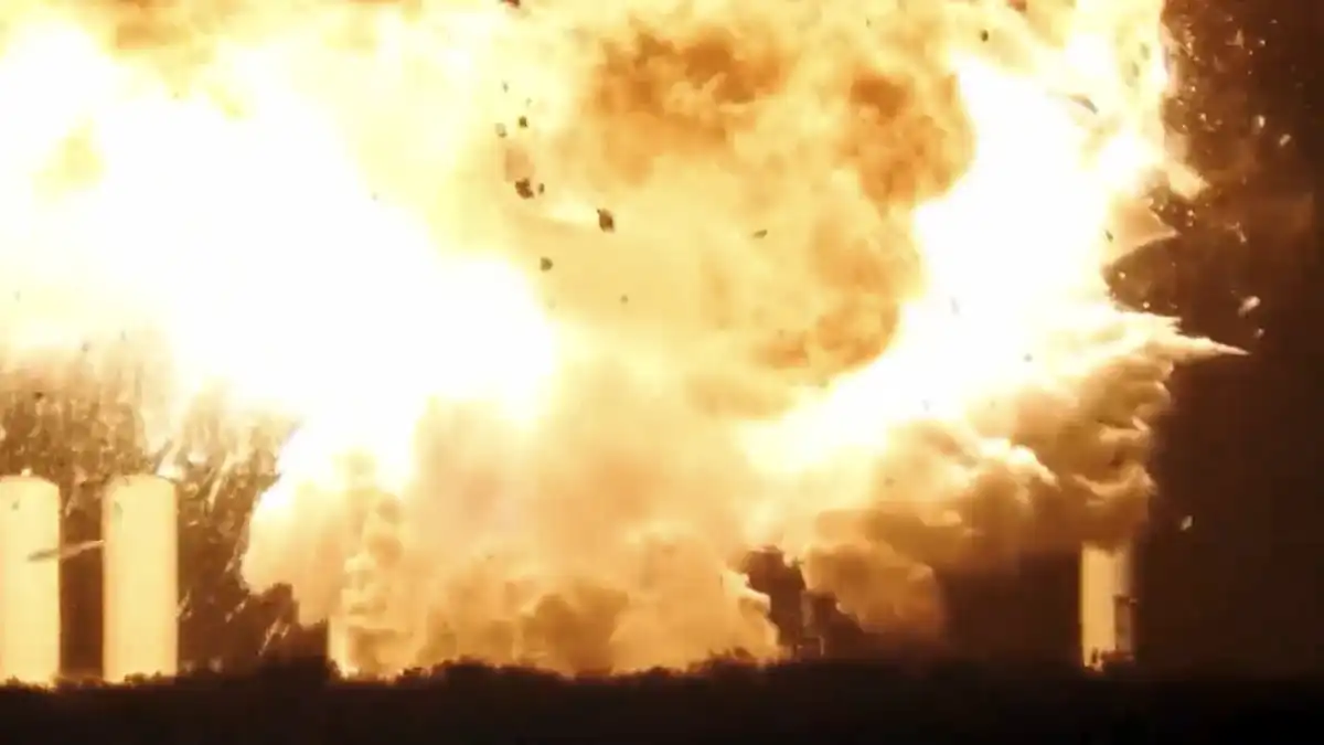 Starship explota en tierra durante prueba de motores