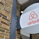 Prohíben edificios solo para Airbnb en CDMX