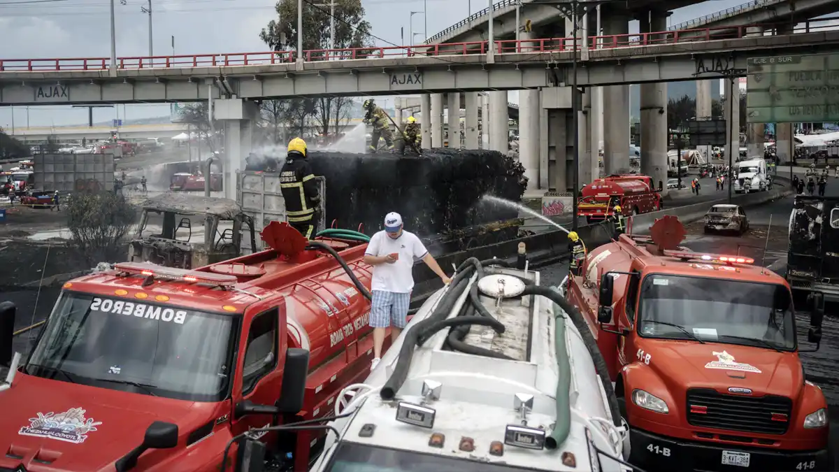 El saldo de la explosión de gas en Iztapalapa asciende a 8 muertos y 94 heridos