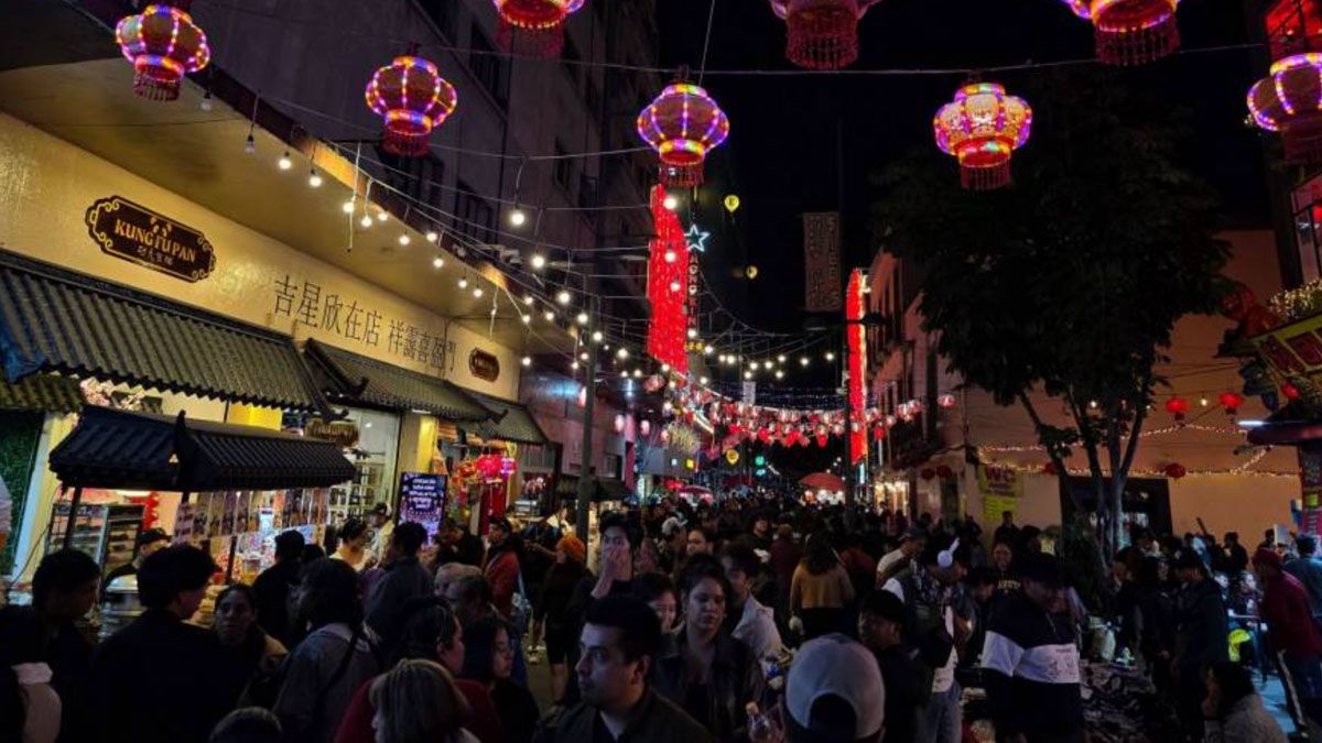 Multitudes celebran el Año Nuevo Chino en el corazón de la CDMX