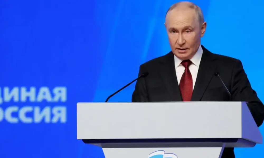 Vladimir Putin gana por mayoría las elecciones parlamentarias de Rusia