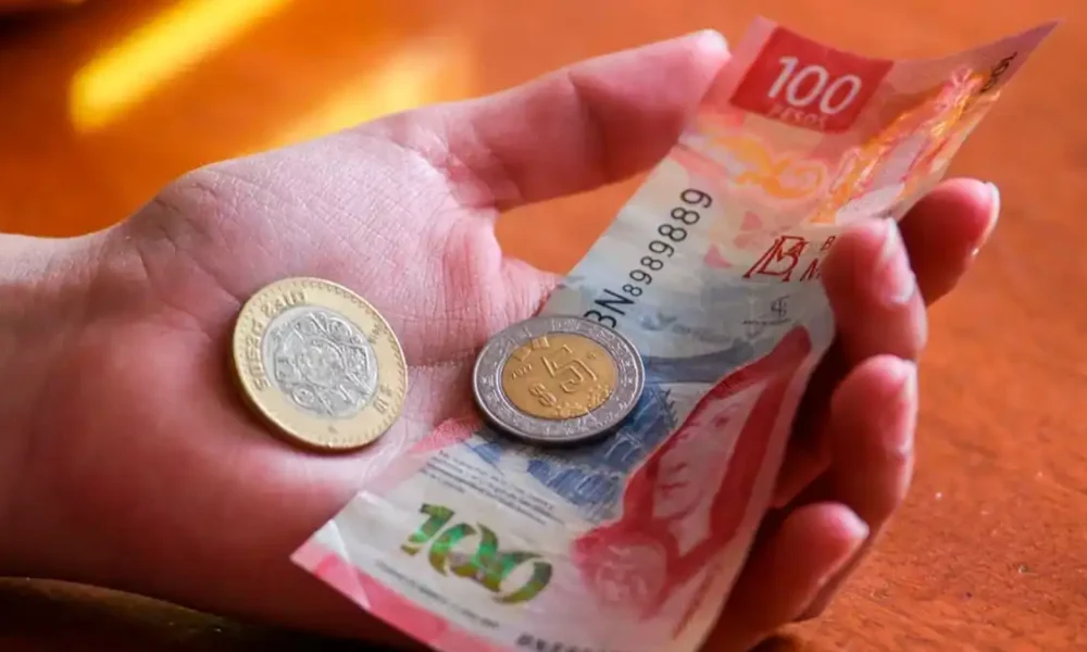 El consumo privado en México se estanca en julio mientras la inversión fija sube 1.4%
