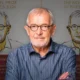 Nobel de Física 2026 premia a Francis Halzen por su observatorio de neutrinos en el hielo